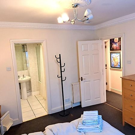 Double Room With Private Bathroom In Flat London Centre Εξωτερικό φωτογραφία